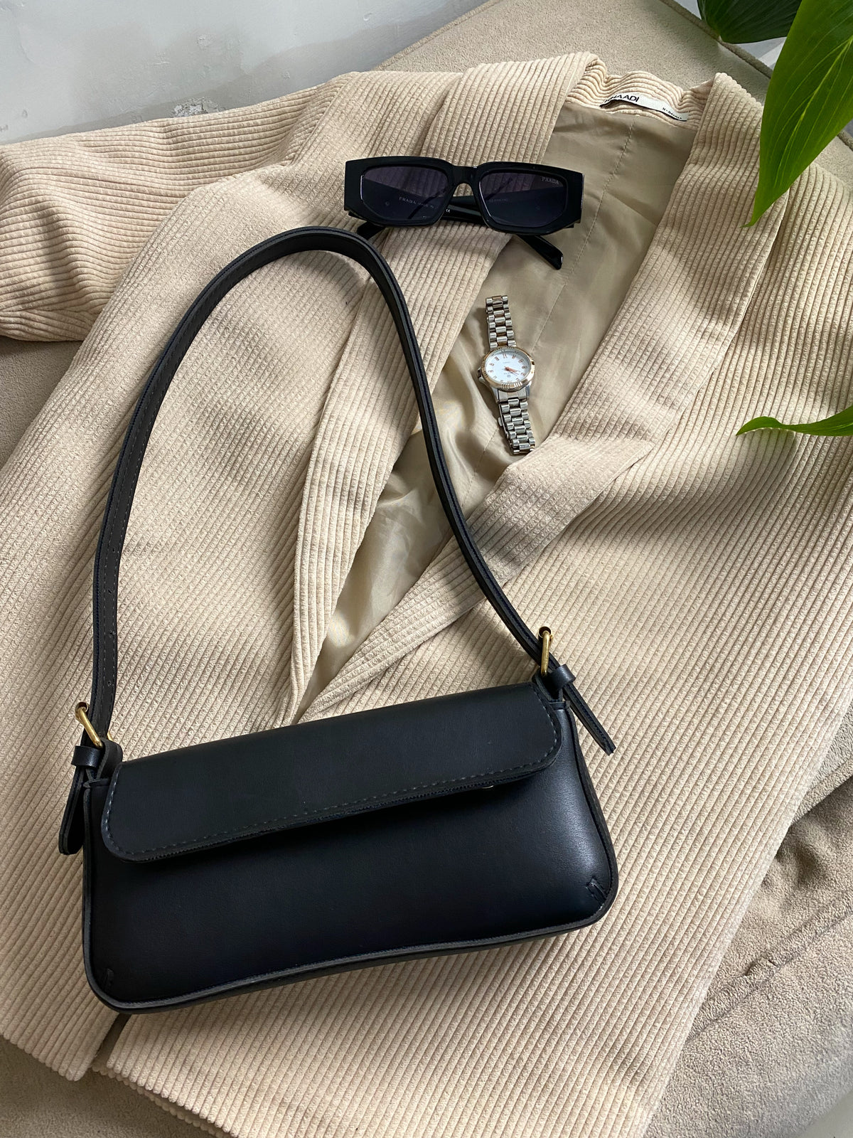 KIKI Shoulder Bag