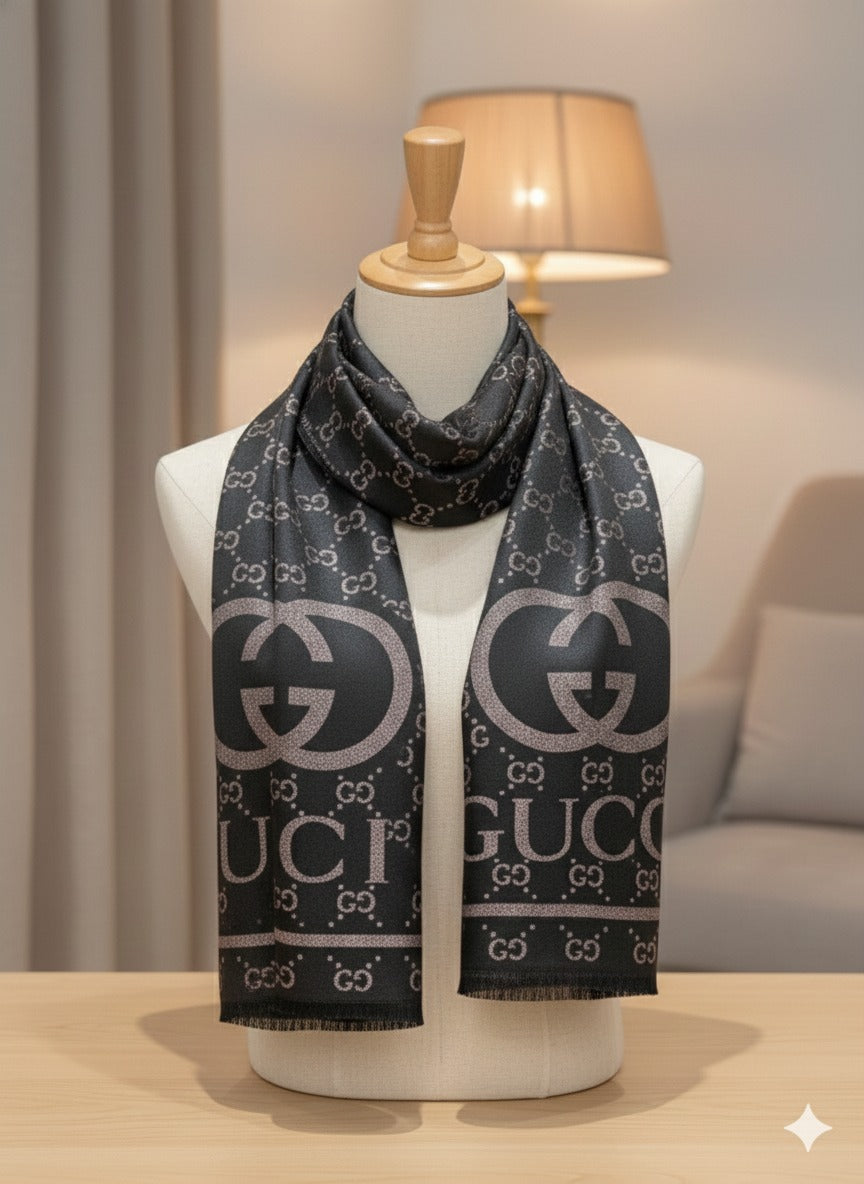 Black scarf Belle The  GU