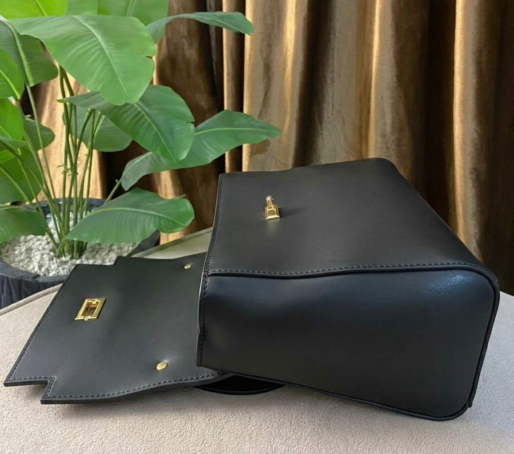 Belle The Statement Sling Bag (Black)